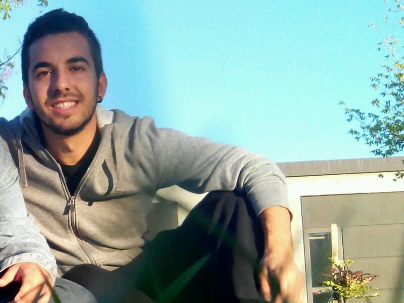 Máster en Formación del Profesorado. Graduado en CAFyD y Magisterio de EF.