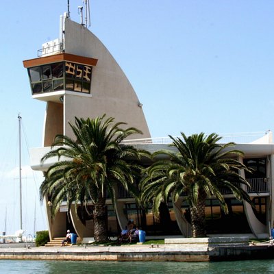 PORT CAMARGUE REGIE AUTO PORT PLAISANCE