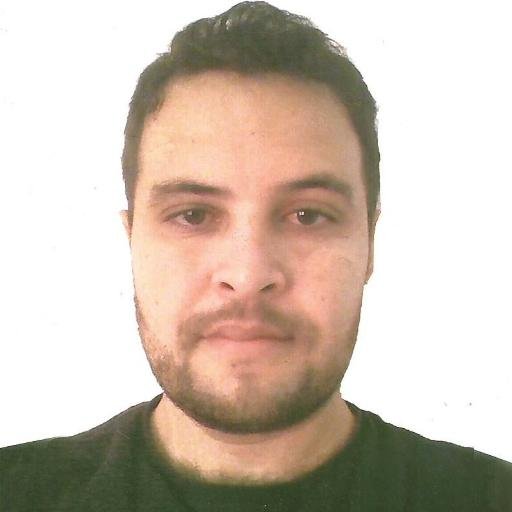 CASADO , Cristão , FELIZ.
SOU PERIFERIA DE ALEGRIA COM BRASIL.