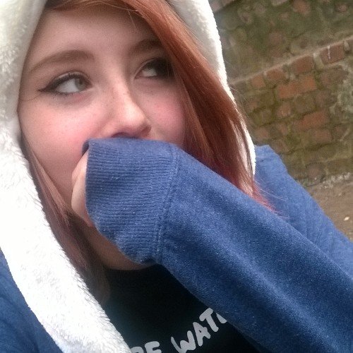 ahelaflshdfbio's profile picture. free follow from @ppiizzzaa ⭐  it'd b cool if you could check out that account & maybe follow c: