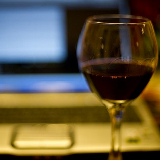 We like to code! This is a social meetup group for other female programmers in Brighton. It doesn't matter what language you use or whether you're starting out!