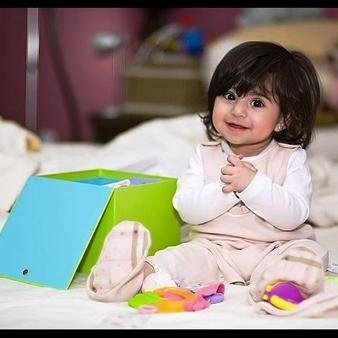 ولانهم اجمل اثنين ربي اوجدهم لي هذا اقل شي اسويه لهم .. الله يحفظهم ويطوبل بعمرهم ويحفظ امهاتكم وابائكم ويرحم المتوفي منهم ( وهبت اجرهه ل #أمي و #أبي )