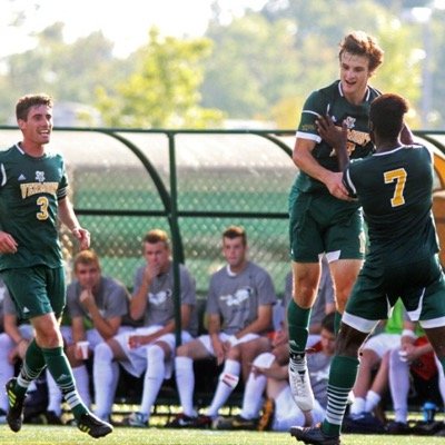 eamonkit5's profile picture. UVM RFH ⚽