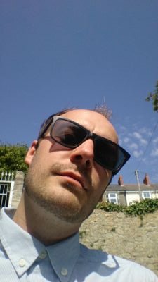 Dad of two children, Engaged to the mother of my youngest. Im a renewable heating engineer for the award winning source energy.