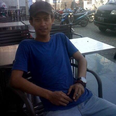 Kalau masalah bio, kapan-kapan kita bisa bicarakan sambil ngopi misalnya. #LAMELLONG_UMI #IT_MIDI_MKS
