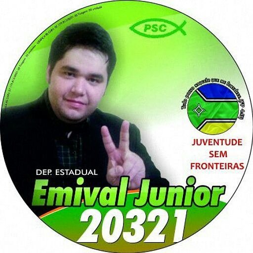 um homen com pé no chão e de olho no futuro