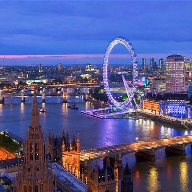 Ridiculous sights and scenes from London