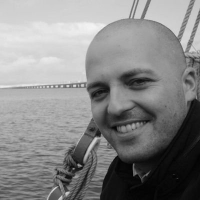 VergueiroCarlos's profile picture. Fishy business marketing @Pescanova, father, music aficionado, metalhead, traveler!