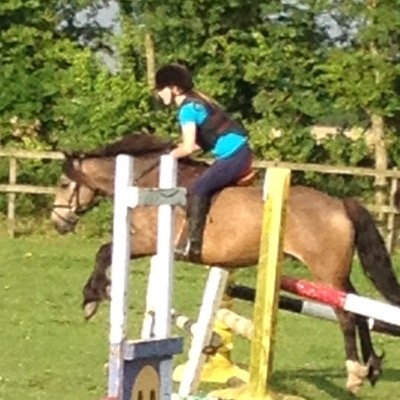 gracee_espiin's profile picture. Real Bands Save Fans, Real Fans Save Bands|Aries ♈️|GCSE's Suck|Equestrian|