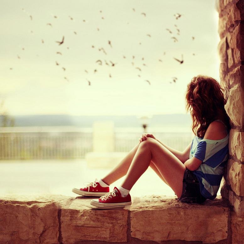 Hello,I'm a teenager pain who want psychological help,but also the willing to help others.So if you want help or want assist write to me DM