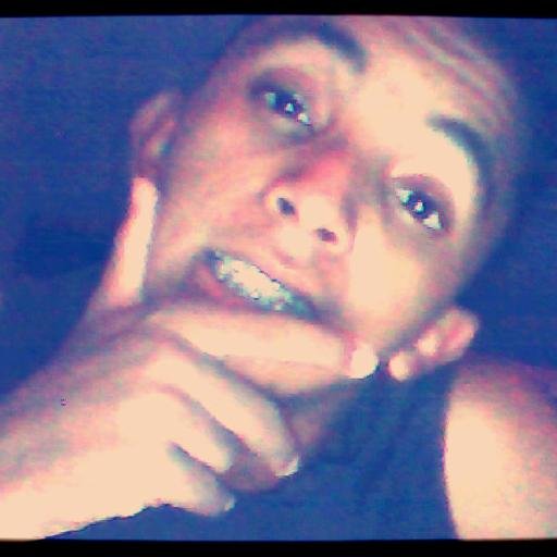 ☮ ✡ ☪ ☯ ☾ Pés em terra firme, e a mente em outra dimensão.