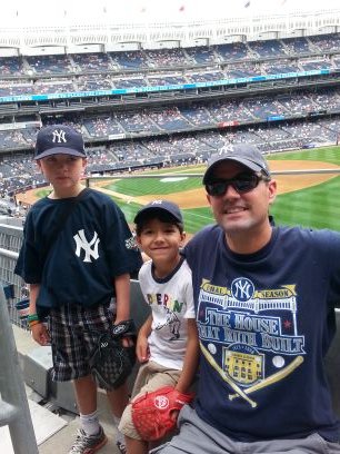 ScaranoAdam's profile picture. Dad. Husband. Yankee Fanatic. Horse Racing Addict. Occasional Blogger Too.
