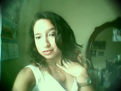 Soy linda soy hermosa me encanta disfrutar la vida y fascina bailar..... tener muchos amigos
