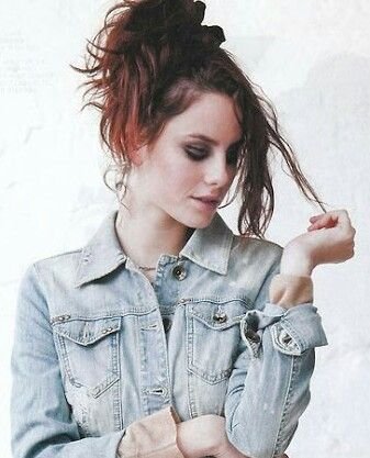 Huntress of Artemis. Jason's older sister. daughter of Zeus.