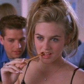 LlNGERlE's profile picture. tired