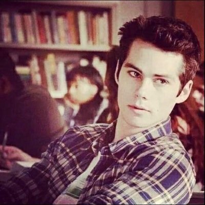 Source Francaise sur la serie Teen Wolf et ses acteurs ! @TylergPosey @DylanOBrien @HollandRoden @TylerL_Hoechlin @ShelleyHennig @DSprayBerry @Arden_Cho
