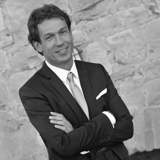 Commercialista specializzato nella creazione d'#impresa.
Aiuto gli aspiranti #imprenditori a trasformare le loro #idee in un'impresa (di #successo).