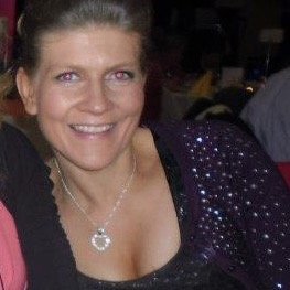 izzy884's profile picture. 