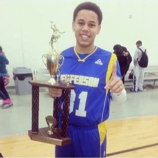 Young hooper follow me i follow back freshman @LANHI Trying to accomplish bigger goals ✊