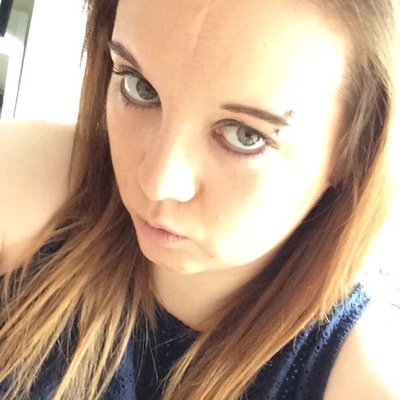 gigglespanda's profile picture. Hey my old twitter was @kerrieann2101 Now I have this one. Lol Check out my Facebook. http://t.co/YDQG1wxWYf.