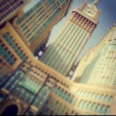 ‏اللهم ان بين اضلعي←♡→امنيات يتمناهاقلبي♥وعقلي♧وروحي♣اللهم ان امنياتي تنبض بين قلب هوملكك《》فلاتحرمني فرحة