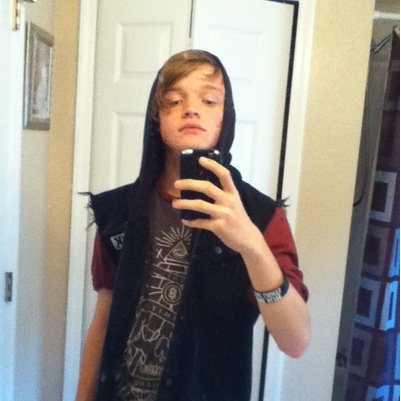 im sterling taken happy i love heavy music :3