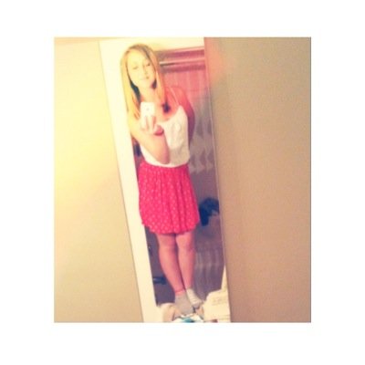 faith_allison27's profile picture. Simon is the best boyfriend ever❤️I love him so much •volleyball#7❤️•Soccer⚽️dance• #countrylife california• im σи α яσℓℓєя ¢σѕтєя тнαт σиℓу gσєѕ υρ му fяιєи∂