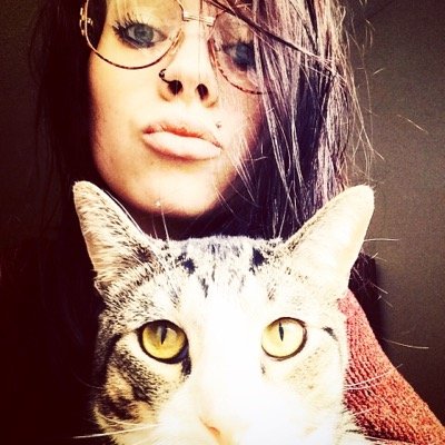 MsEmmyRose's profile picture. do something funny