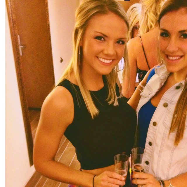 SamanthaEJones's profile picture. 