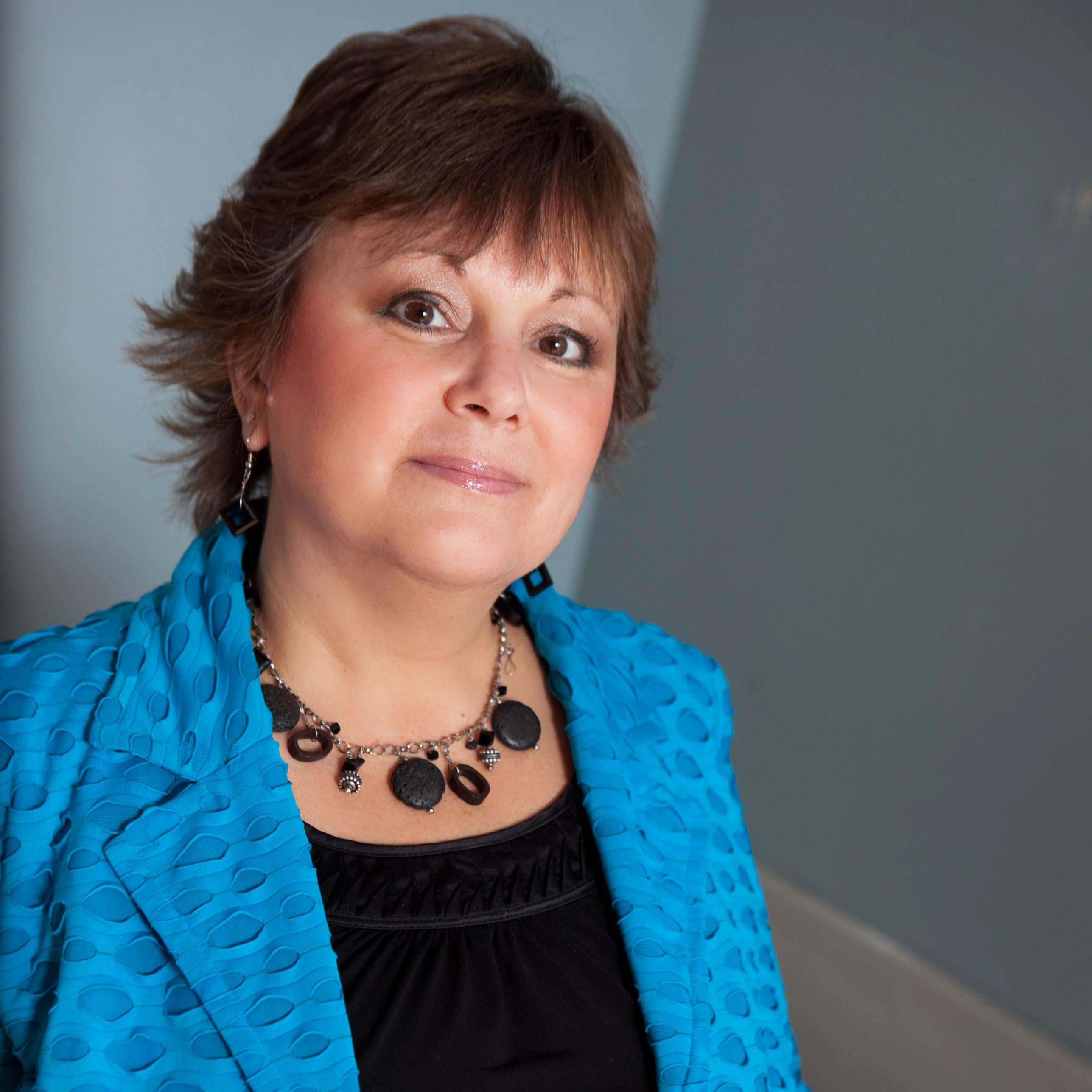 lholiday's profile picture. 