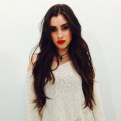 Lauren , mi inspiración mi ejemplo a seguir , ella es la que me saca una sonrisa cada día
