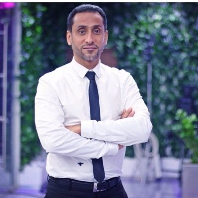 سامي الجابر قدوتي وكل شيء بنسبه لي اتابع كل اخباره وان شاء الله اقابله قريب يارب يتحقق الحلم ودي اسمع منه كلمات تساعدني على النجاح مثله وتحدي كل الصعاب