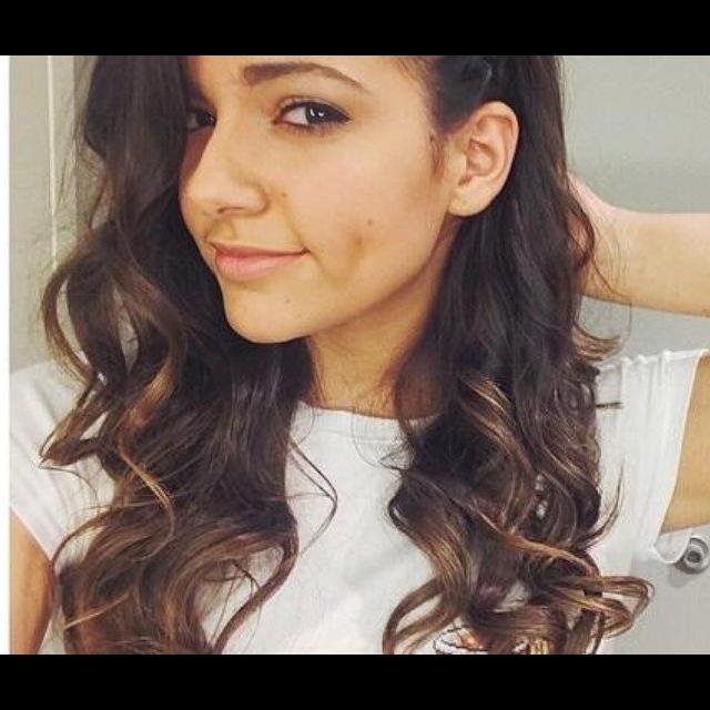Love @BethanyMota my other accounts @bethmotacenter Love you all