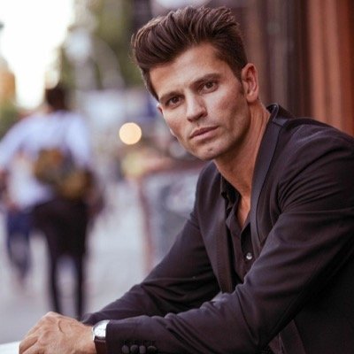 Actor, model...Caroline Gleason Miami.
