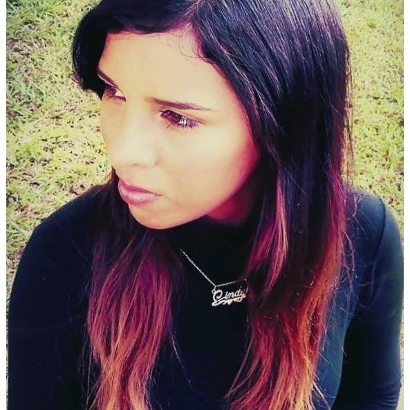 Futura Músico! *-* Yo? De lo Más Sencilla, Blah,Blah :D Amante Cronica De La Música! Nada Es Para siempre.♫♪ Demi lovato,Pablo alboran,Jesse&Joy,Samo&Selena.