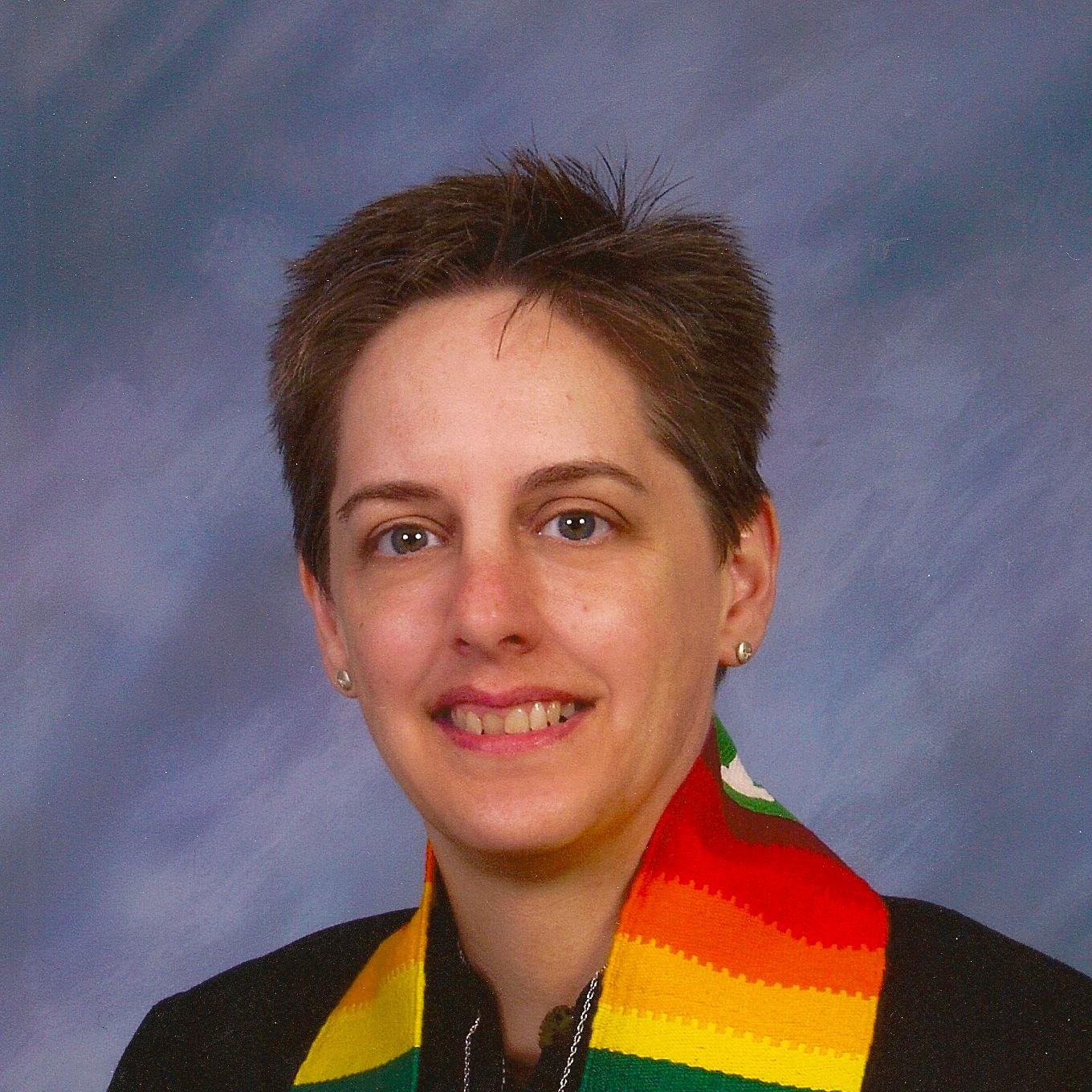 Chaplain at Legacy Meridian Park Medical Center, married since 1979 to Tim Graves, two adult children Jessica (Frances) and Isaac (Breetel) Graves