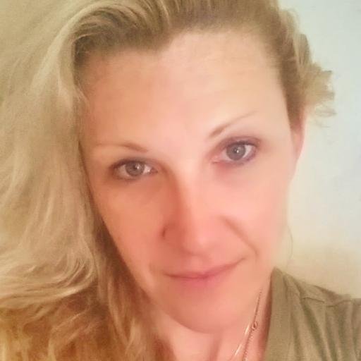 Midknight7777's profile picture. Christian Apologist, Wife, Mother, International Energy Advisor, Political Activist, Conservative