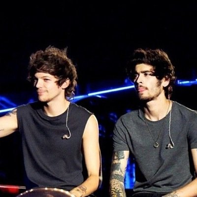 follow @ChanelLouis_ please (: ask for a follow back