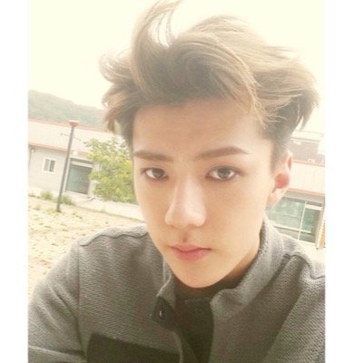 i wonder what sehuns lips taste like♡ jongin is bae; jongdae's da side bae