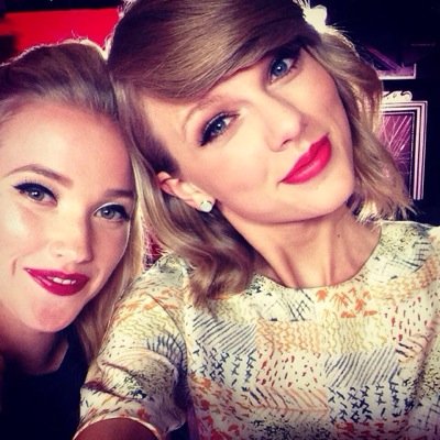 08/10/13 RED tour: the best day of my entire life. I love my record breaking idol.