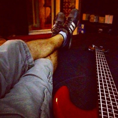 Mixer-Bass Player