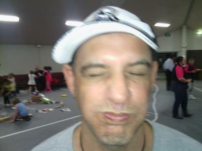 magpie_042's profile picture. That's the closest you'll get to GREATNESS, YA PEANUT! SHUT UP!!