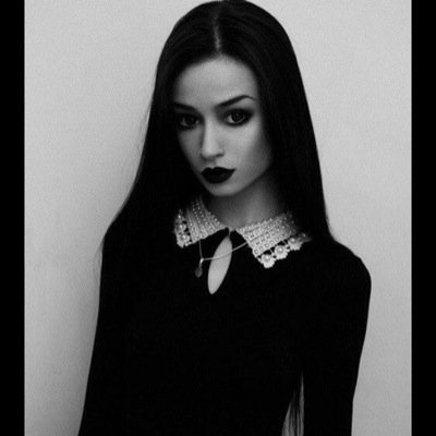 karinoshka1's profile picture. 