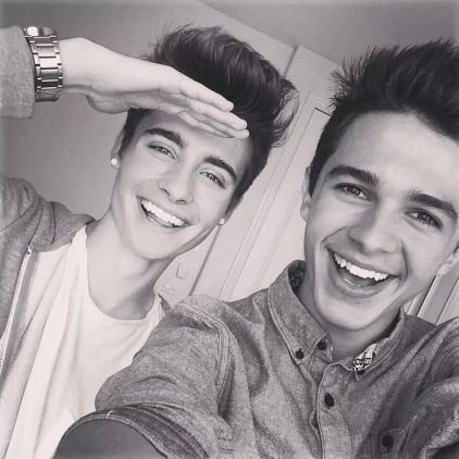 free follow. follow @requestednjh please