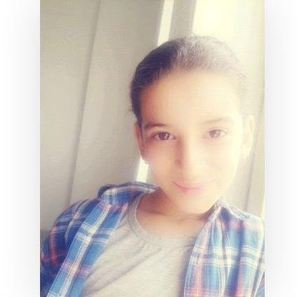 DafinaYllka's profile picture. *__*