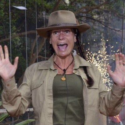 Fanpage to the amazing @lucyparge. Behind Lucy forever and always. She is my inspiration, idol and rolemodel. Twitter since 16.10.13