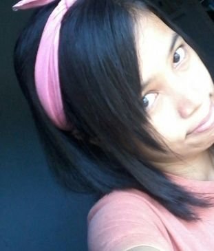 Be happy  ♥♥  setiap masa2 sulit psti akn brlalu seperti air mengalir  Just smile for our happiness