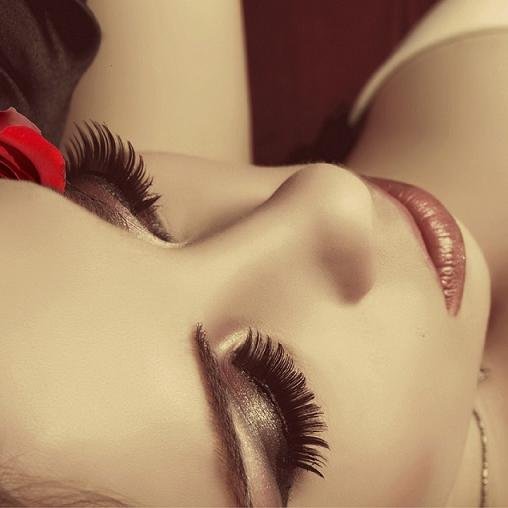 FantasyMetro's profile picture. Got an itch, go see a Dr.  Got a fantasy? You've come to the right place.