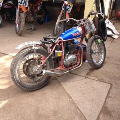 love Flat Track, MX,,MotoGP SBK + BSB. Mtb-ing. kitesurfing. running music: Clutch. reef. nick cave. the cult. led zep. elbow TV SOA Breaking bad Dexter 24 GOT