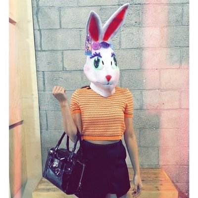welcome to my twitter profile. Live with lady gaga and go partying with El Papa. I like strawberry milkshakes and look like a dick head rabbit.